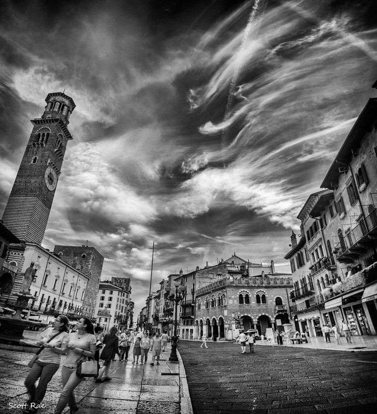 Untitled Panorama2 
 Keywords: Italy Europe Panorama infrared city b&w people street world